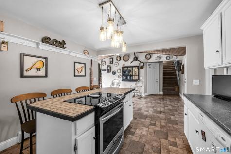 55 Spruceland Road Enfield CT 06082