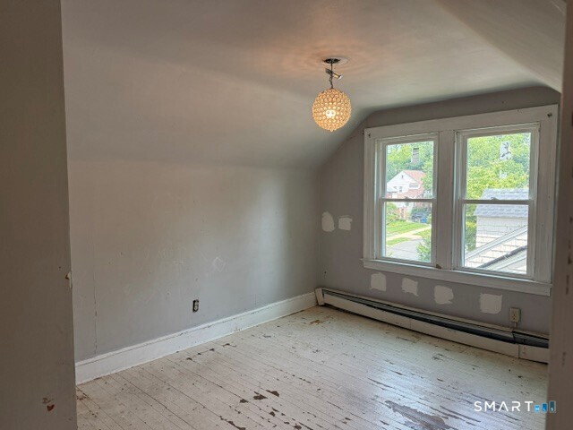 105 Roydon Road New Haven CT 06511