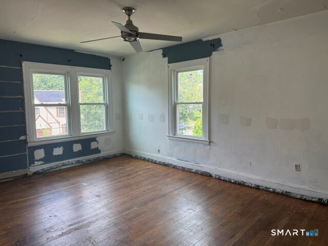 105 Roydon Road New Haven CT 06511