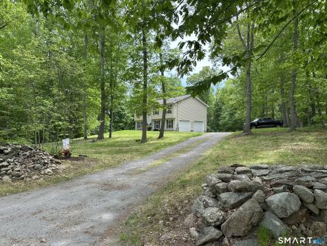 116 Tatnic Hill Road Brooklyn CT 06234