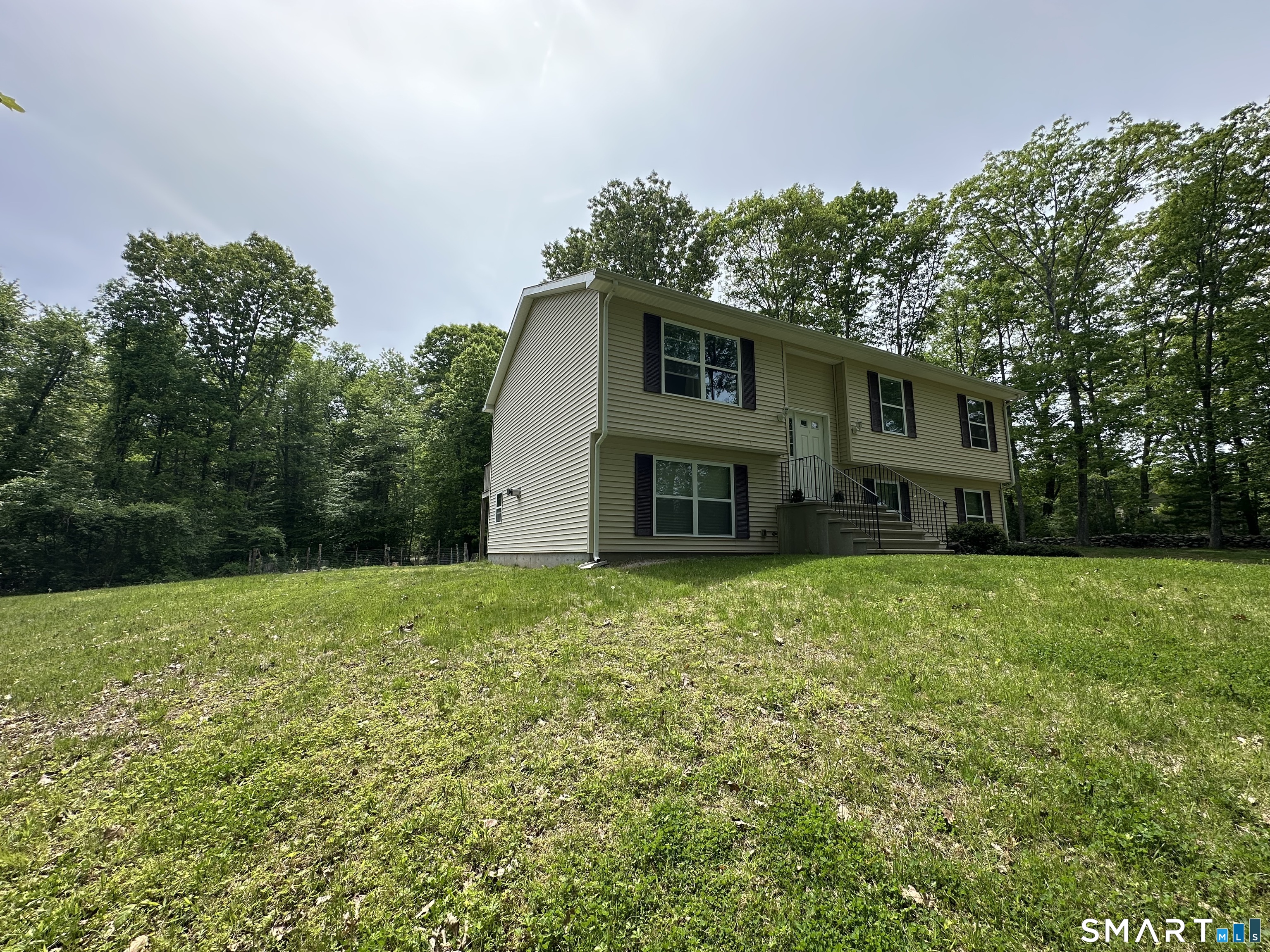 116 Tatnic Hill Road Brooklyn CT 06234