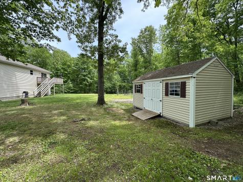 116 Tatnic Hill Road Brooklyn CT 06234