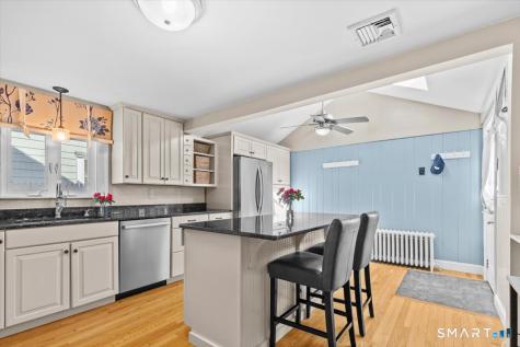 57 Warwick Street West Hartford CT 06119