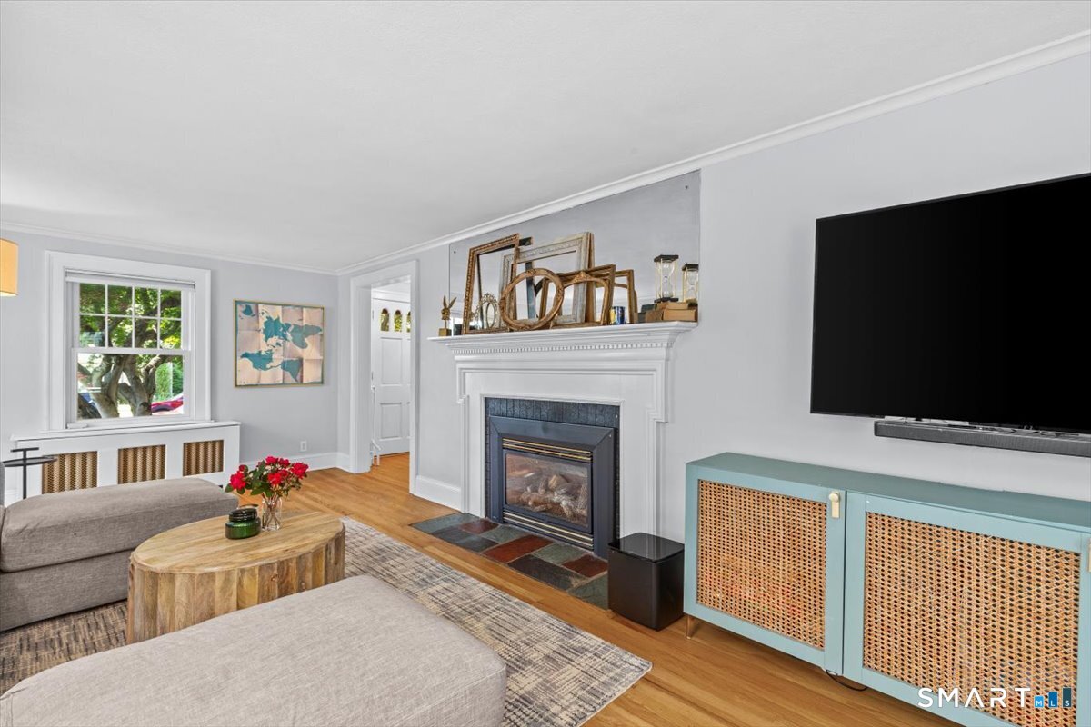57 Warwick Street West Hartford CT 06119