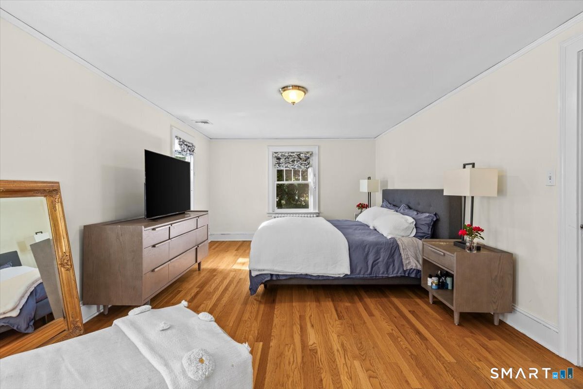 57 Warwick Street West Hartford CT 06119