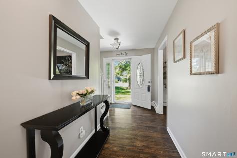 8 Winthrop Road Bethel CT 06801