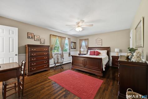 8 Winthrop Road Bethel CT 06801
