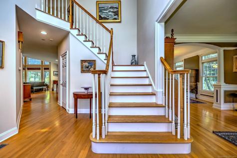 102 Wild Horse Court Monroe CT 06468