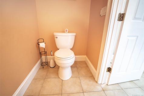 110 Old Wood Road Berlin CT 06037