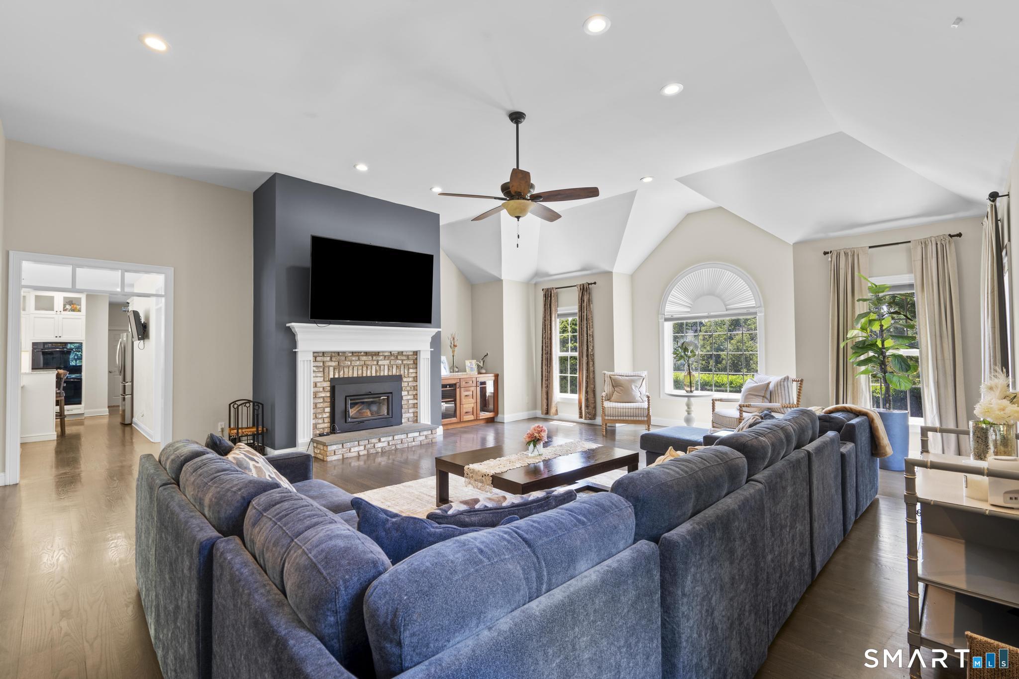 11 Balsam Circle Shelton CT 06484