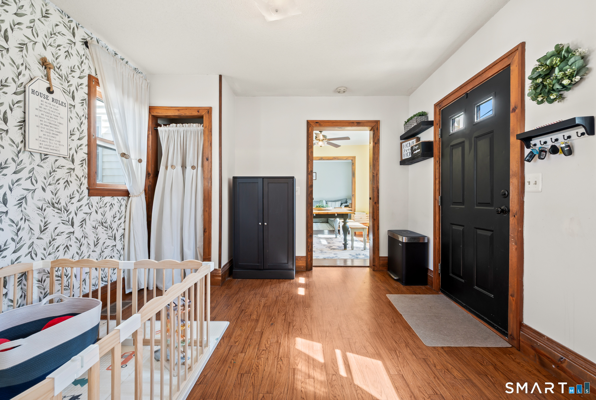 18 Oak Street Plymouth CT 06786