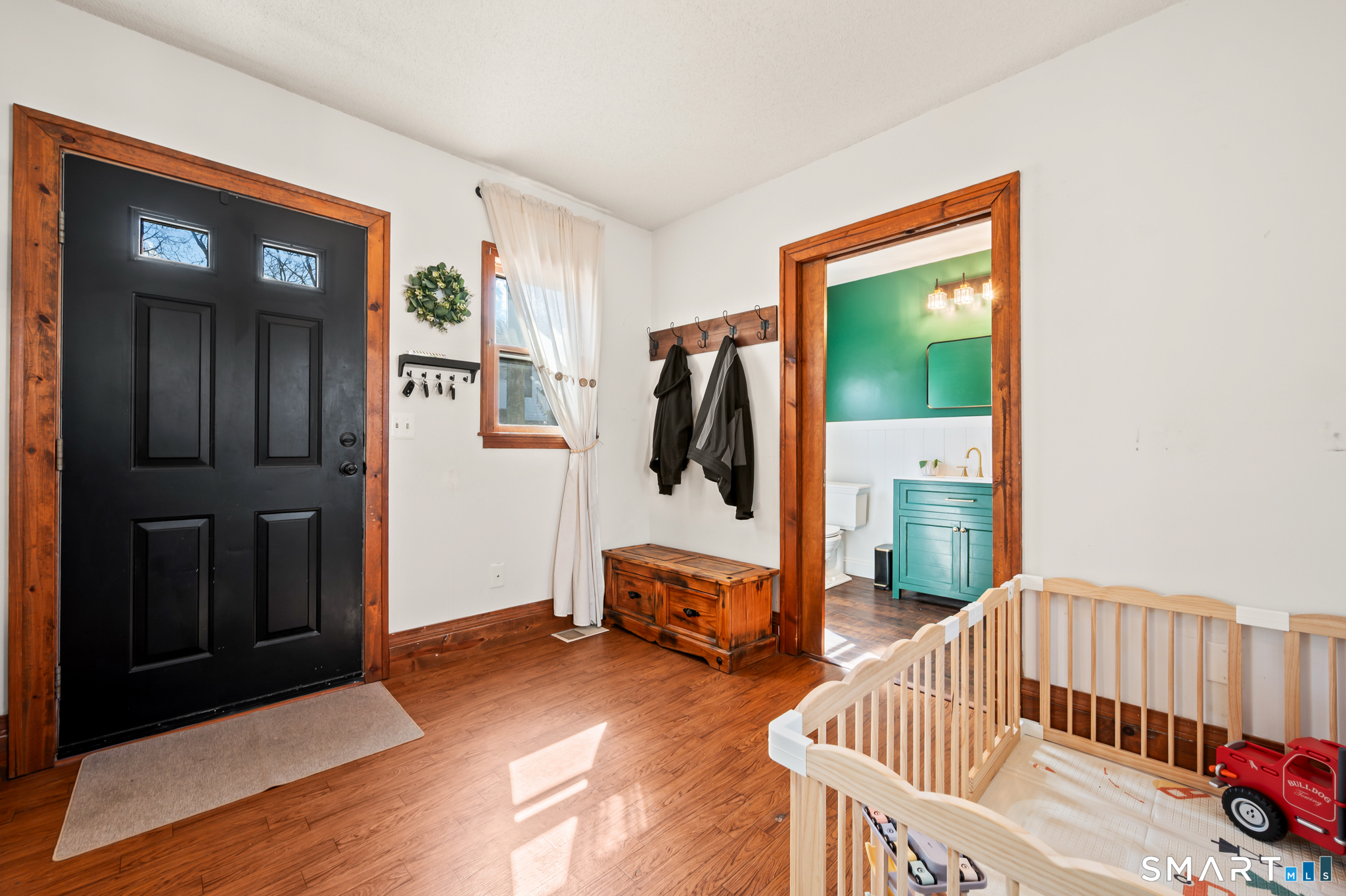 18 Oak Street Plymouth CT 06786