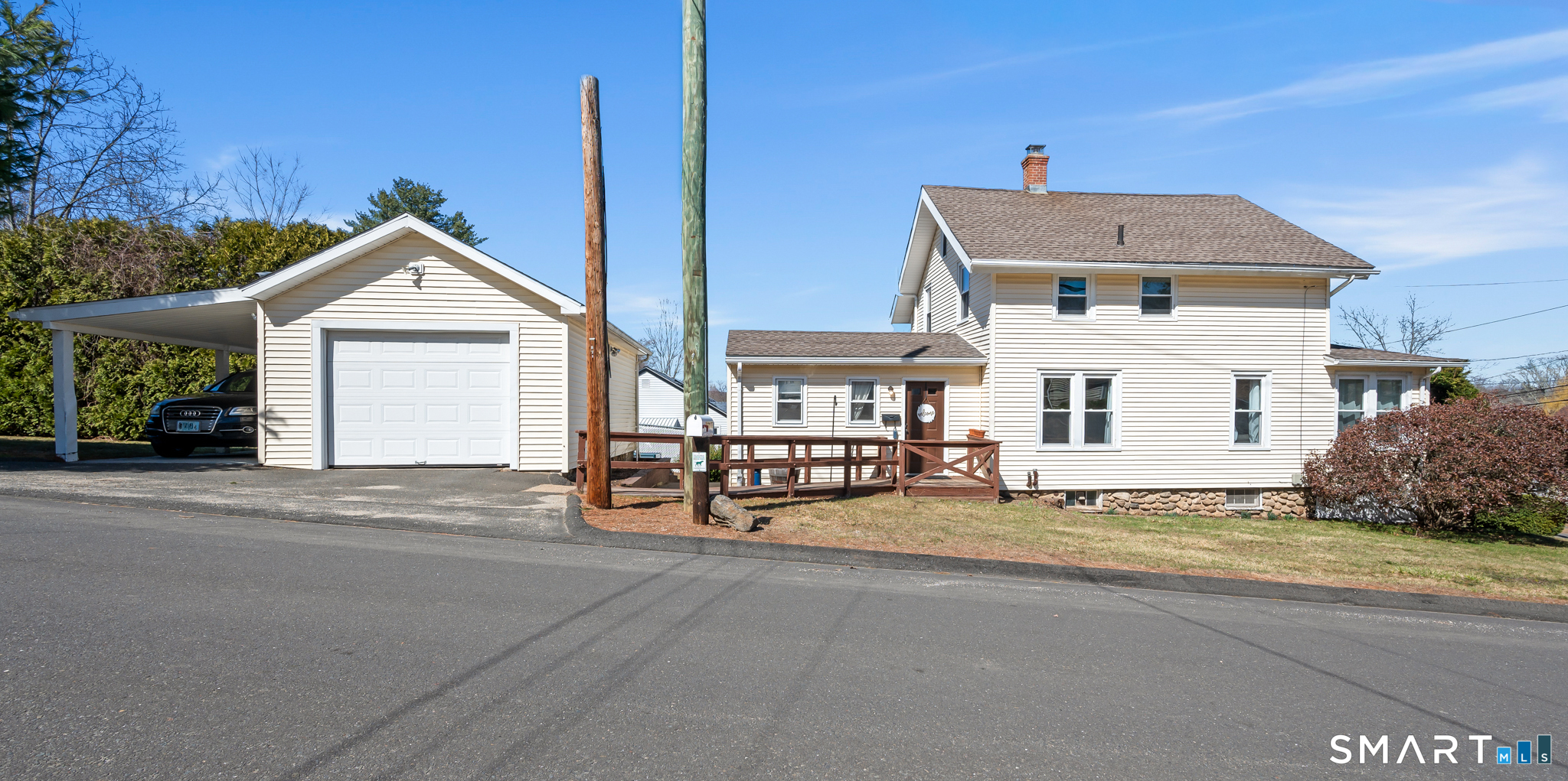 18 Oak Street Plymouth CT 06786