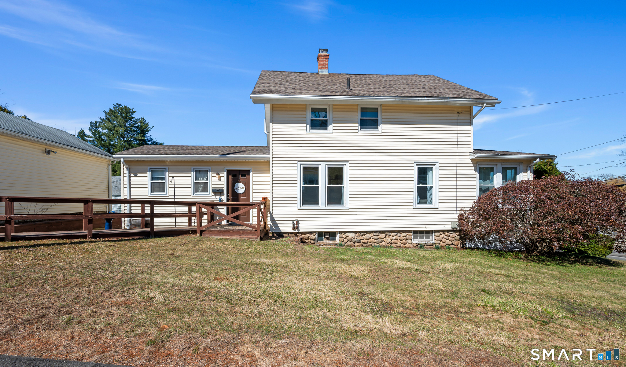 18 Oak Street Plymouth CT 06786