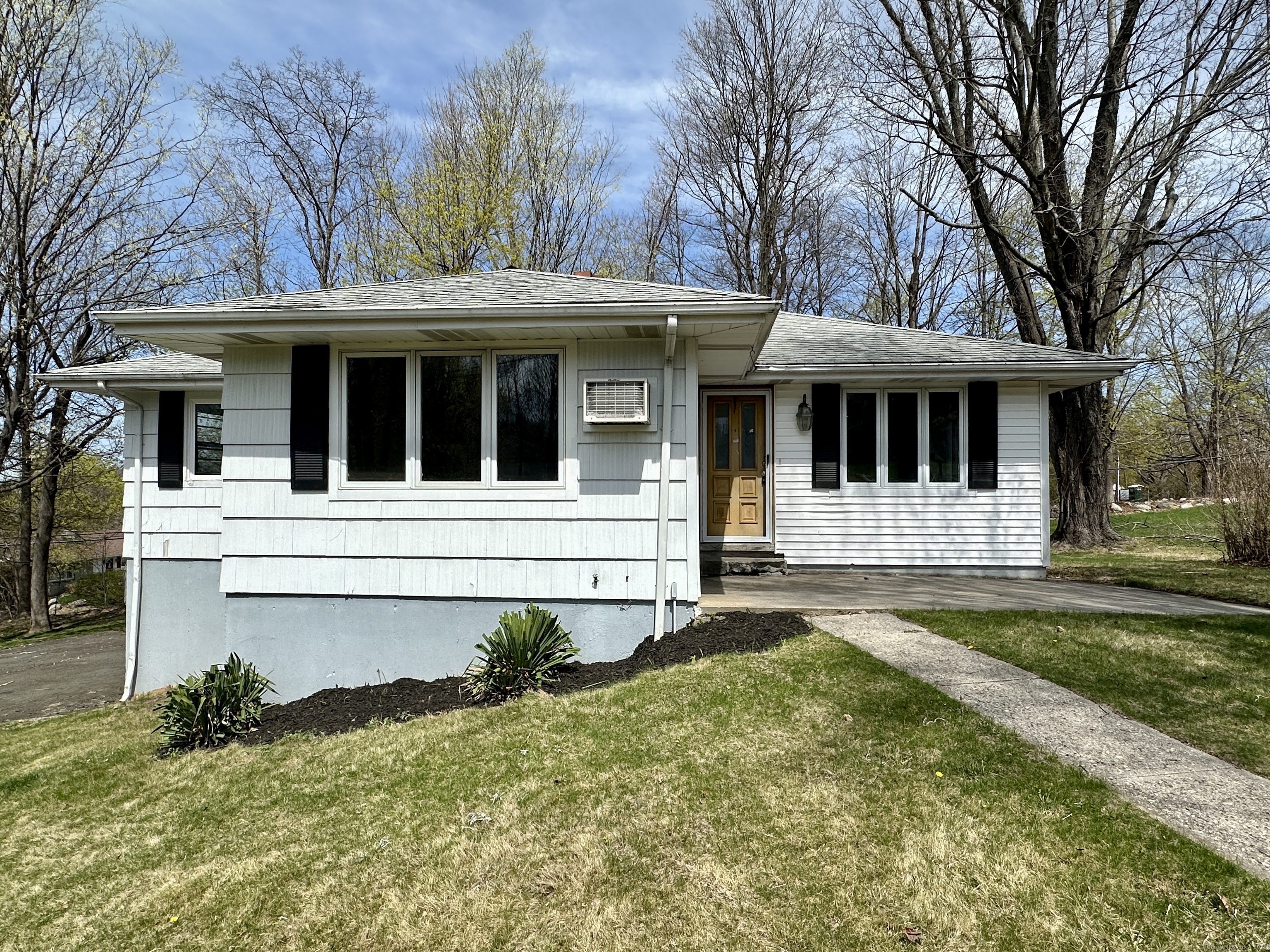 6 Wilson Street New Fairfield CT 06812
