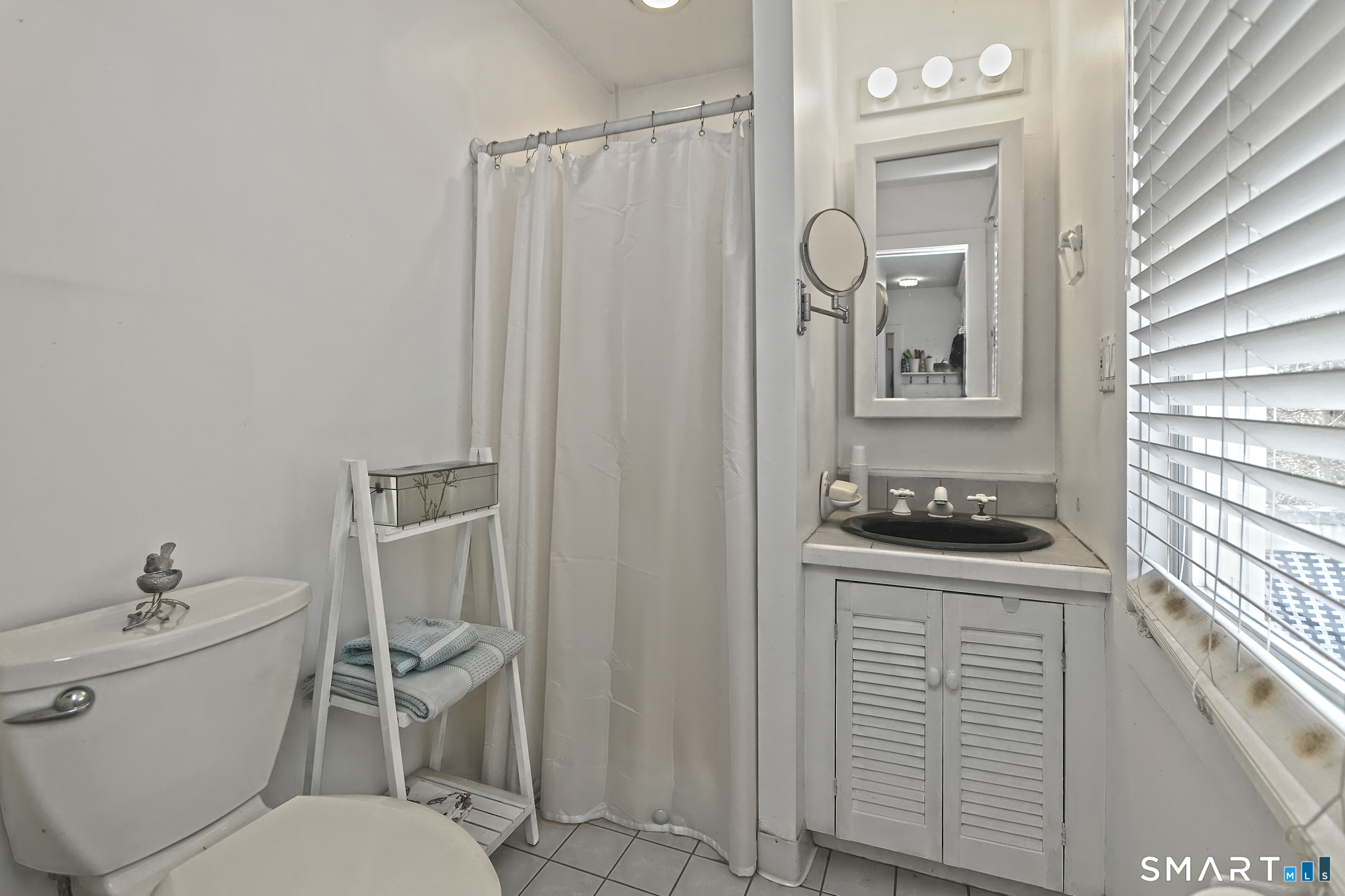 242 Second Avenue Milford CT 06460