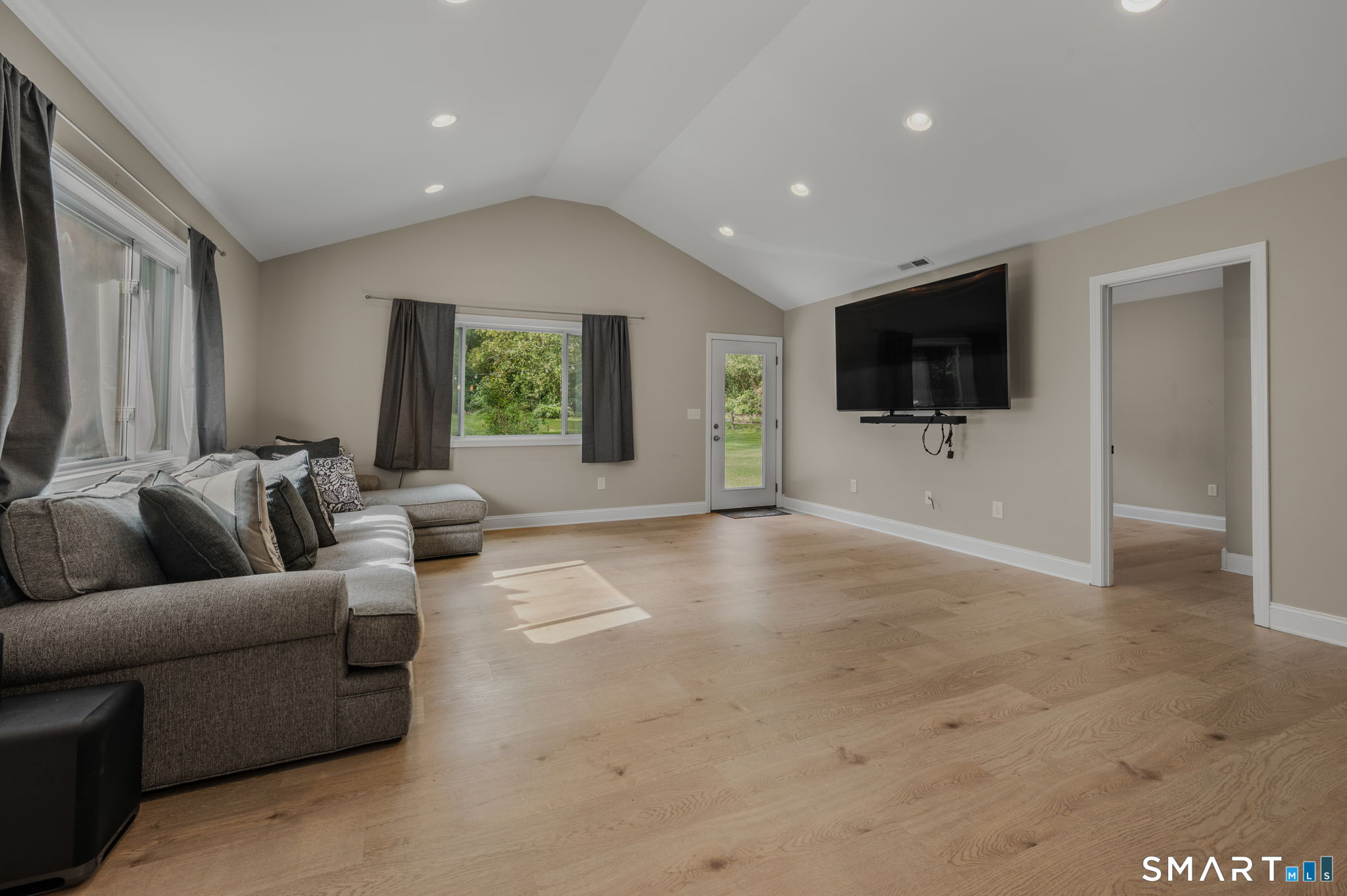 520 Boston Post Road Waterford CT 06385