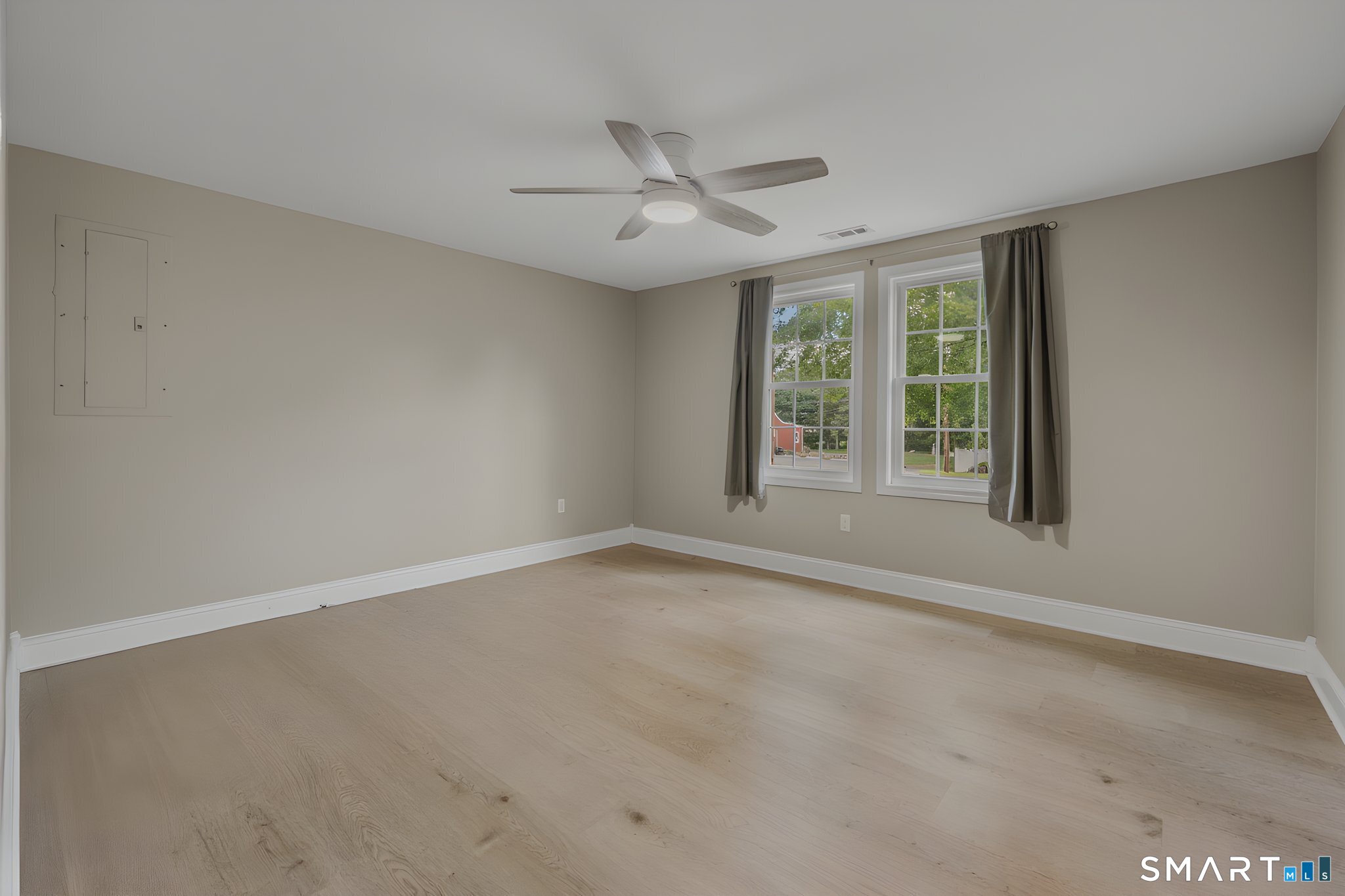 520 Boston Post Road Waterford CT 06385