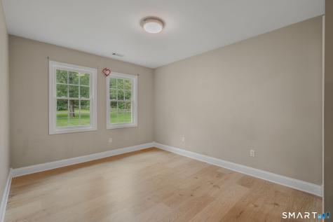520 Boston Post Road Waterford CT 06385