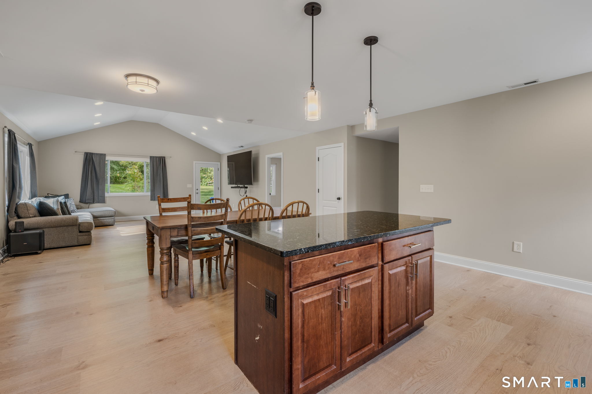520 Boston Post Road Waterford CT 06385