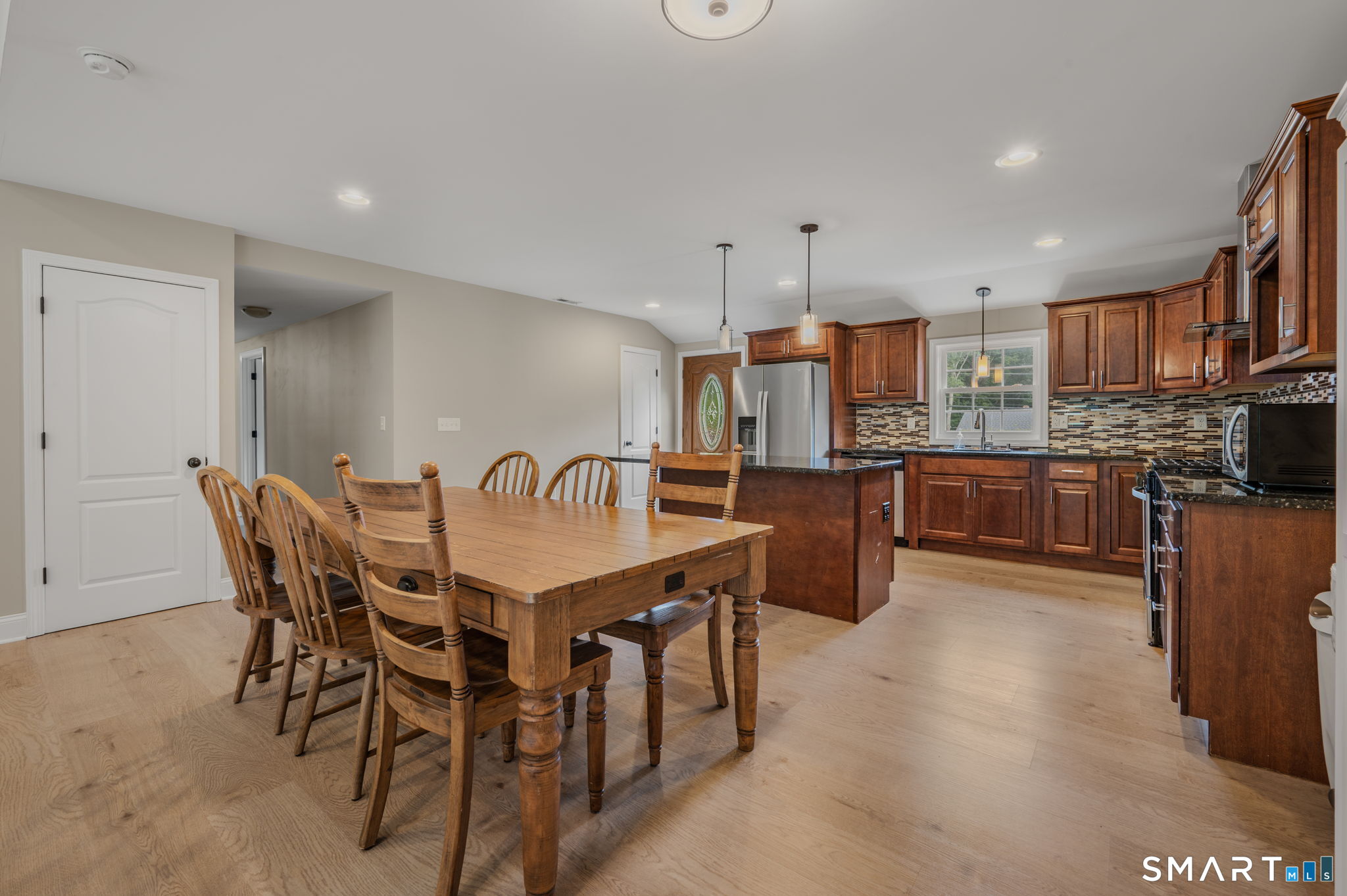 520 Boston Post Road Waterford CT 06385