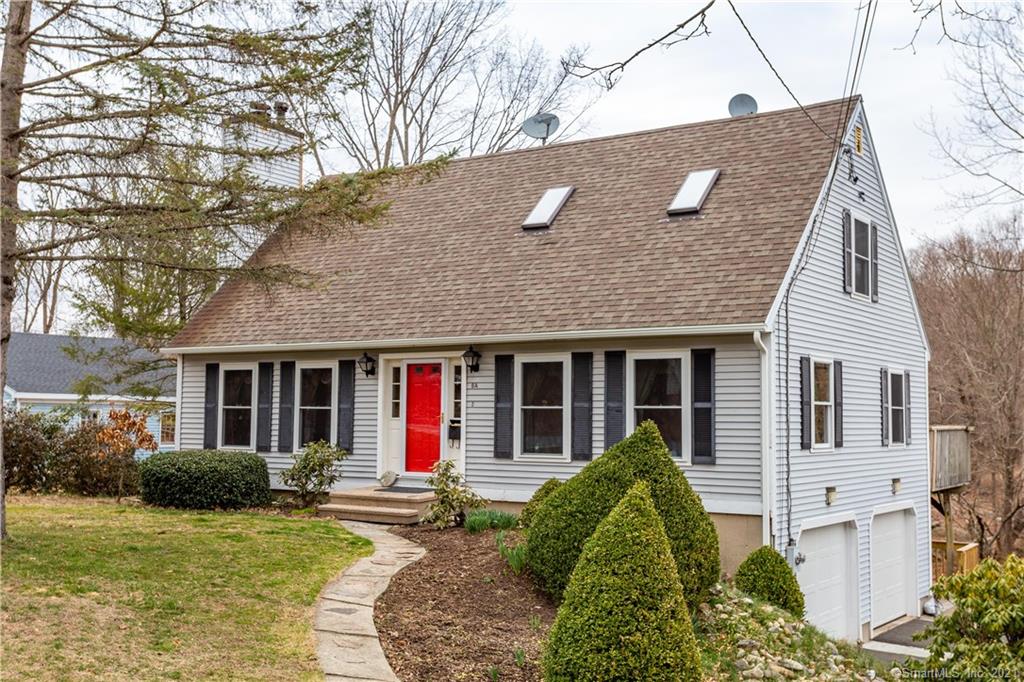 6A Lakeview Street East Hampton CT 06424