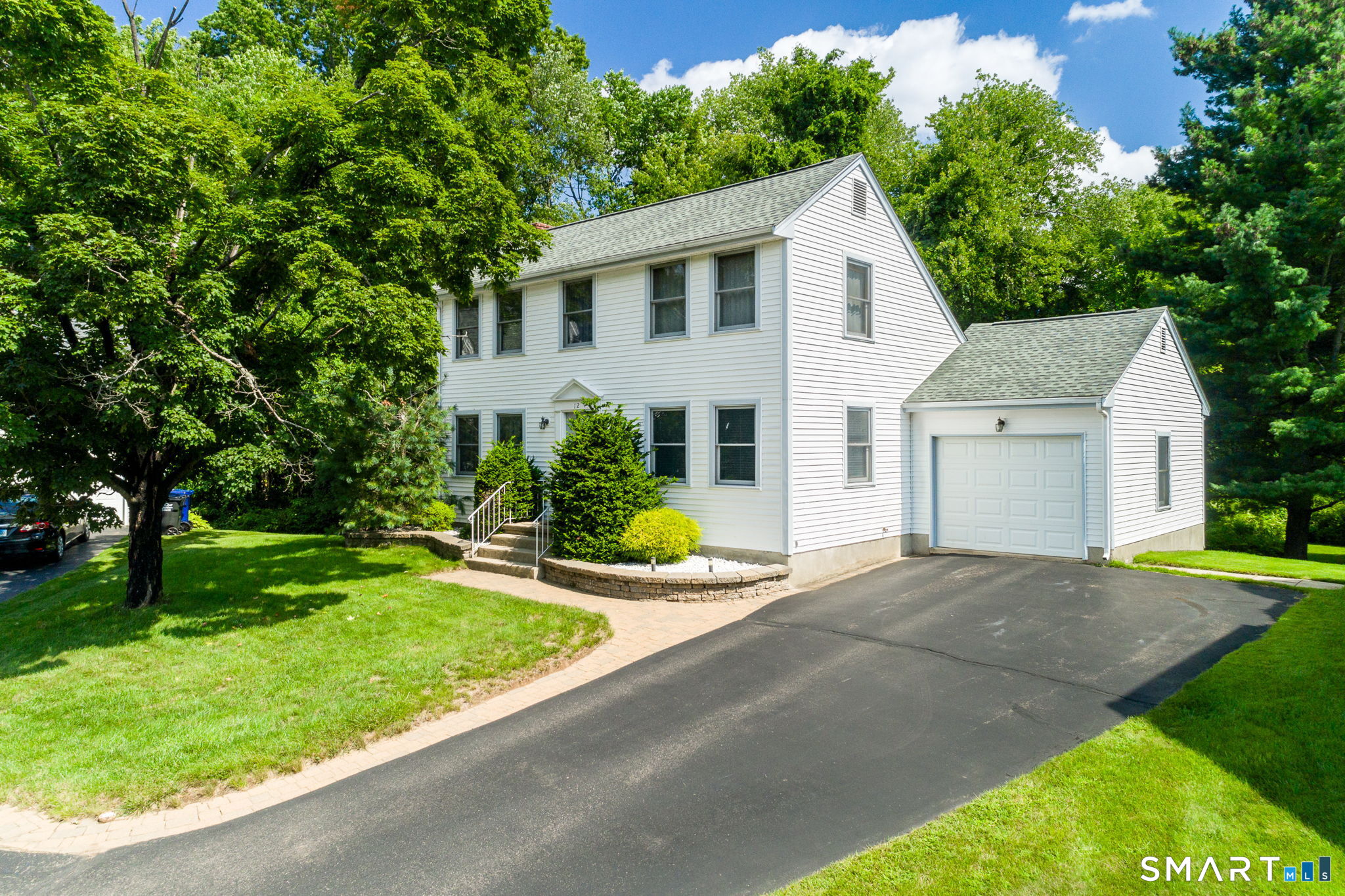 12 Stiles Court South Windsor CT 06074