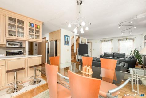12 Stiles Court South Windsor CT 06074