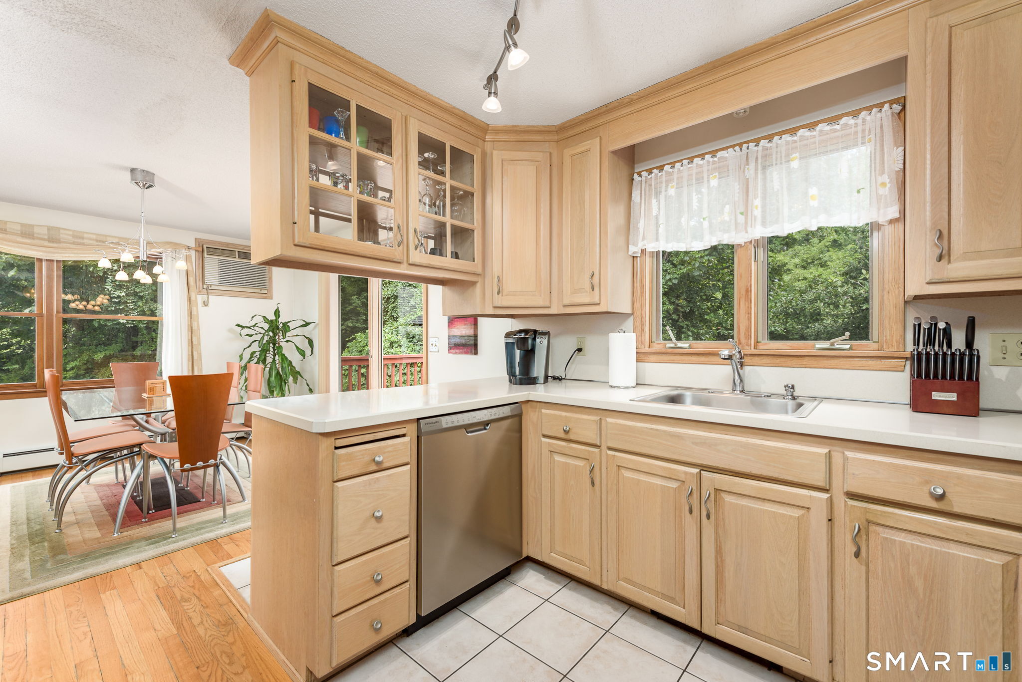 12 Stiles Court South Windsor CT 06074
