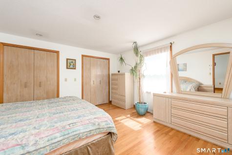 12 Stiles Court South Windsor CT 06074