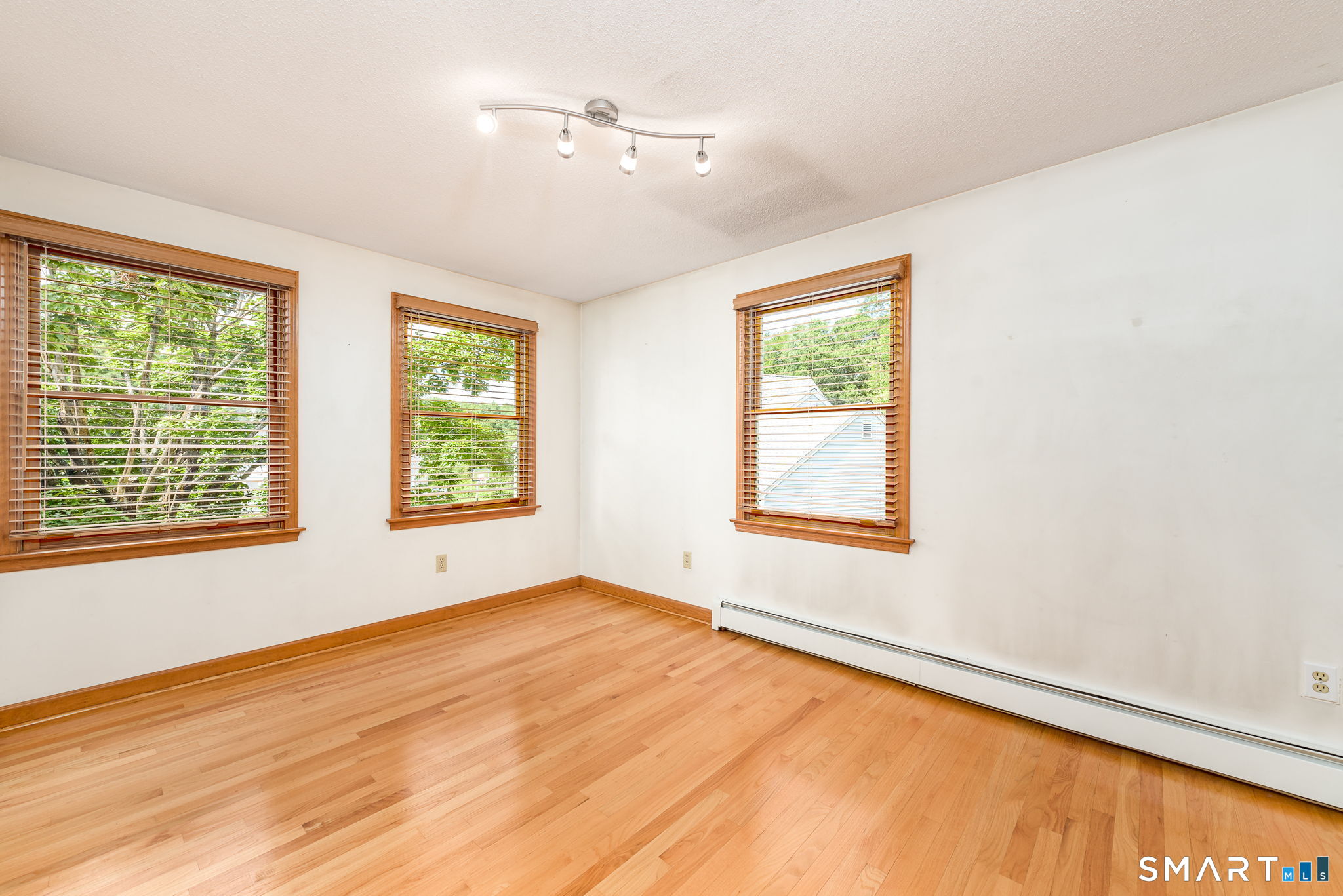 12 Stiles Court South Windsor CT 06074