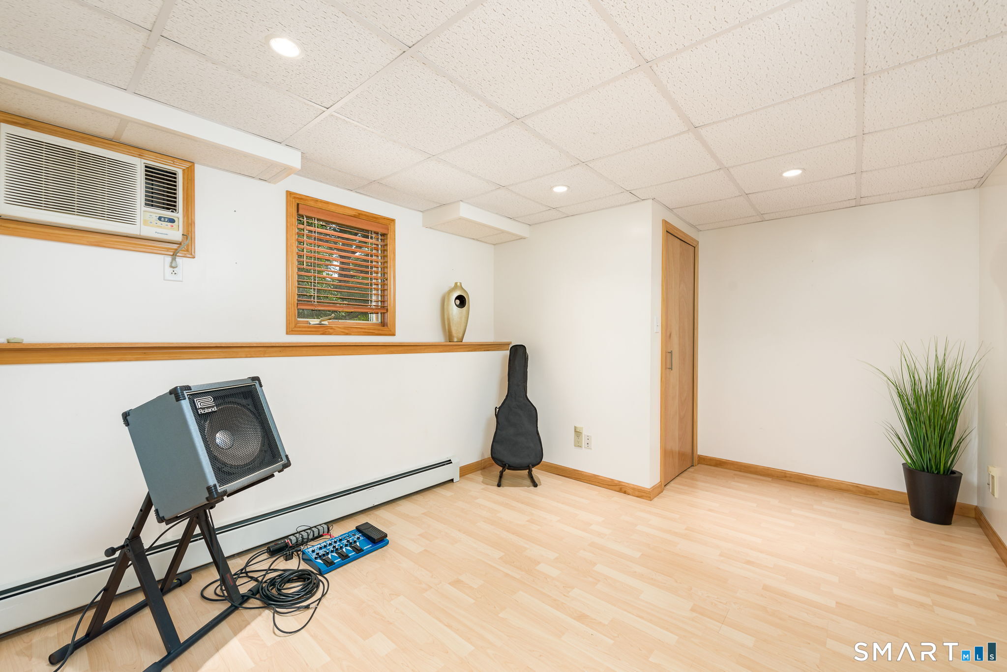 12 Stiles Court South Windsor CT 06074