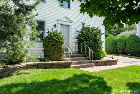 12 Stiles Court South Windsor CT 06074