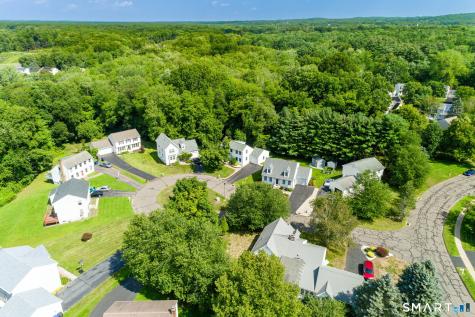 12 Stiles Court South Windsor CT 06074