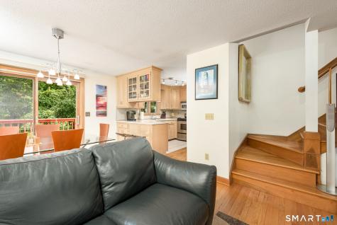 12 Stiles Court South Windsor CT 06074