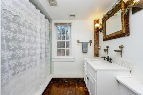 175 Mountain Road Wilton CT 06897