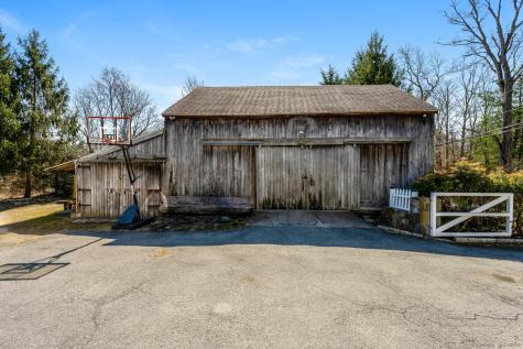 175 Mountain Road Wilton CT 06897