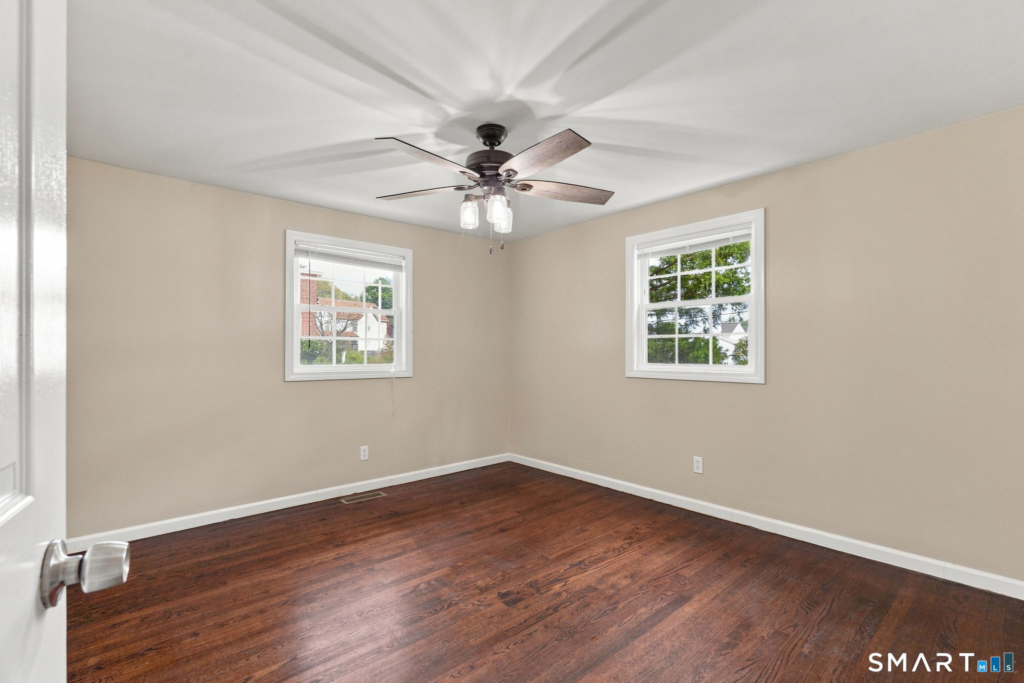 6 Pine Street Naugatuck CT 06770