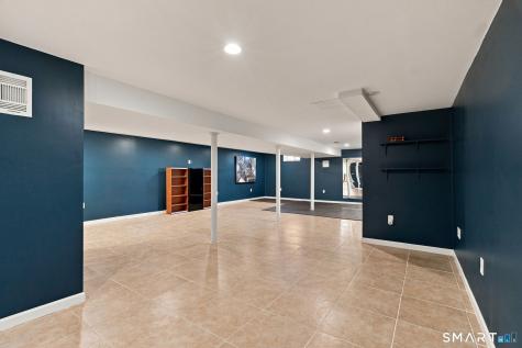 6 Pine Street Naugatuck CT 06770