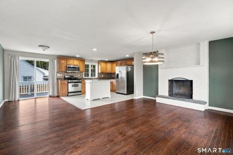 6 Pine Street Naugatuck CT 06770