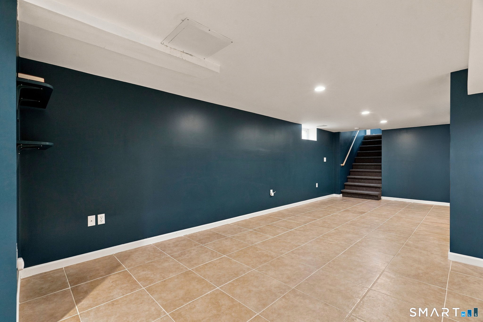 6 Pine Street Naugatuck CT 06770