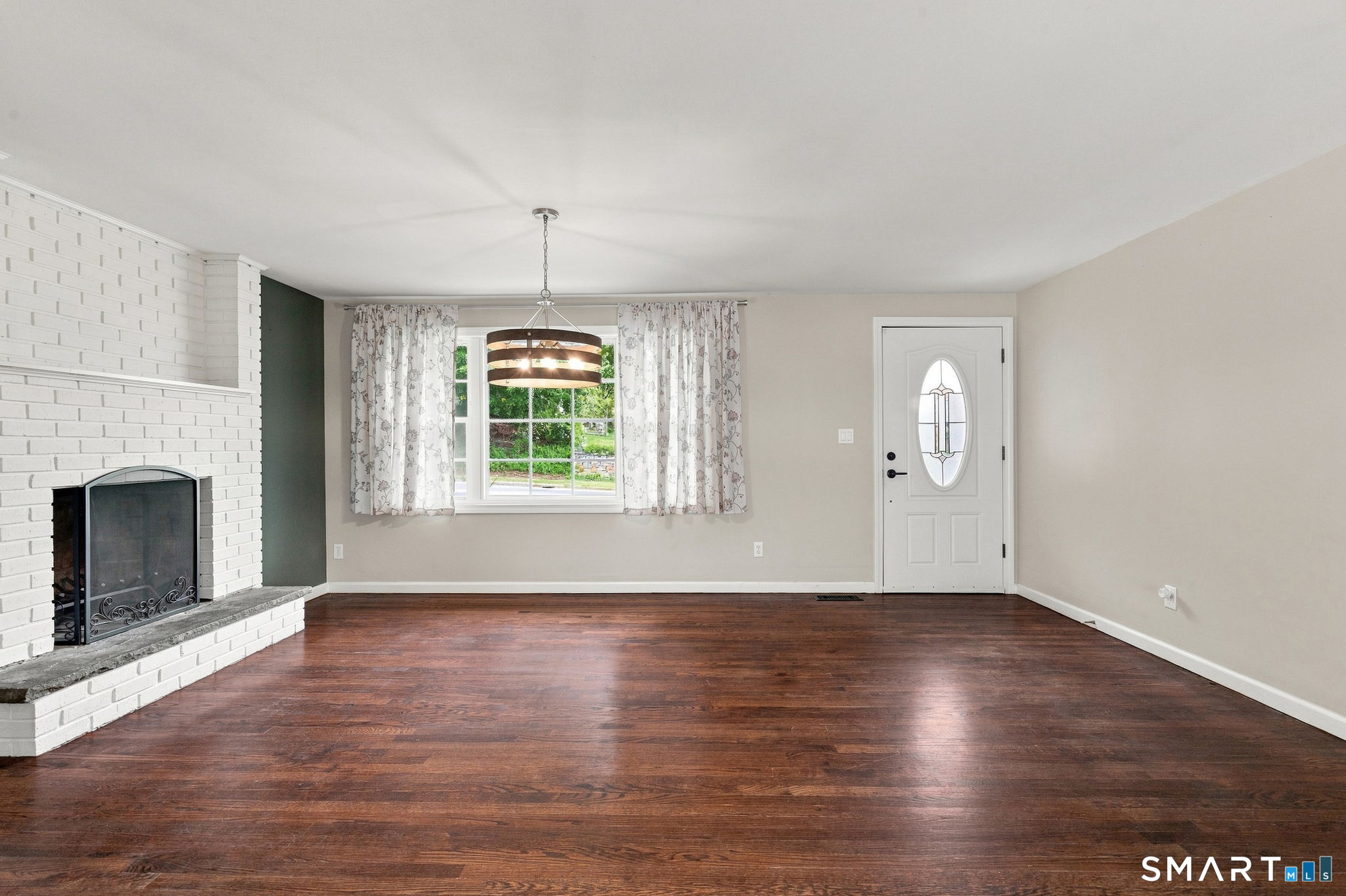 6 Pine Street Naugatuck CT 06770
