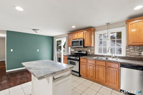 6 Pine Street Naugatuck CT 06770