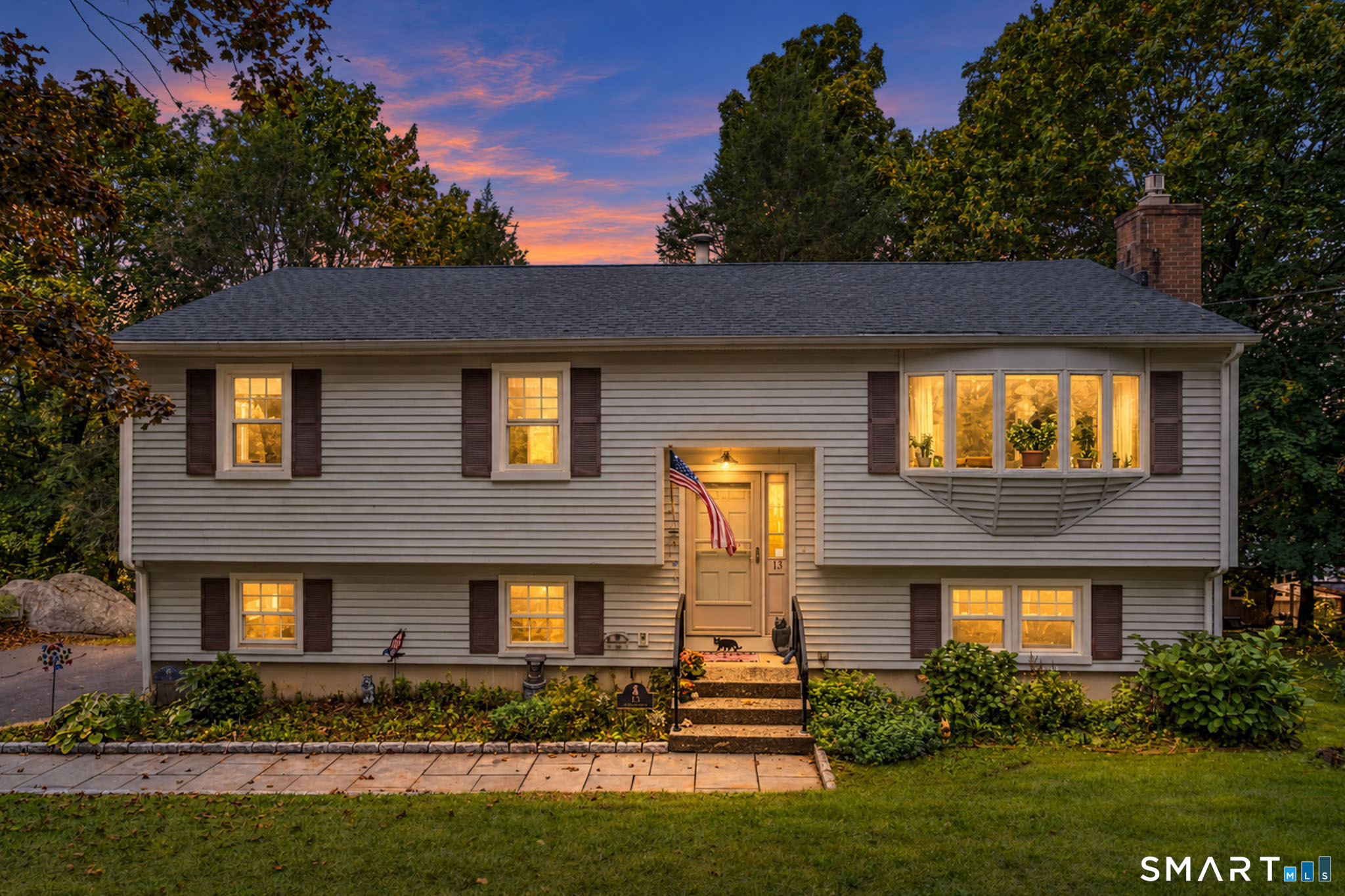 13 Ken Oaks Drive Danbury CT 06810