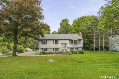 13 Ken Oaks Drive Danbury CT 06810