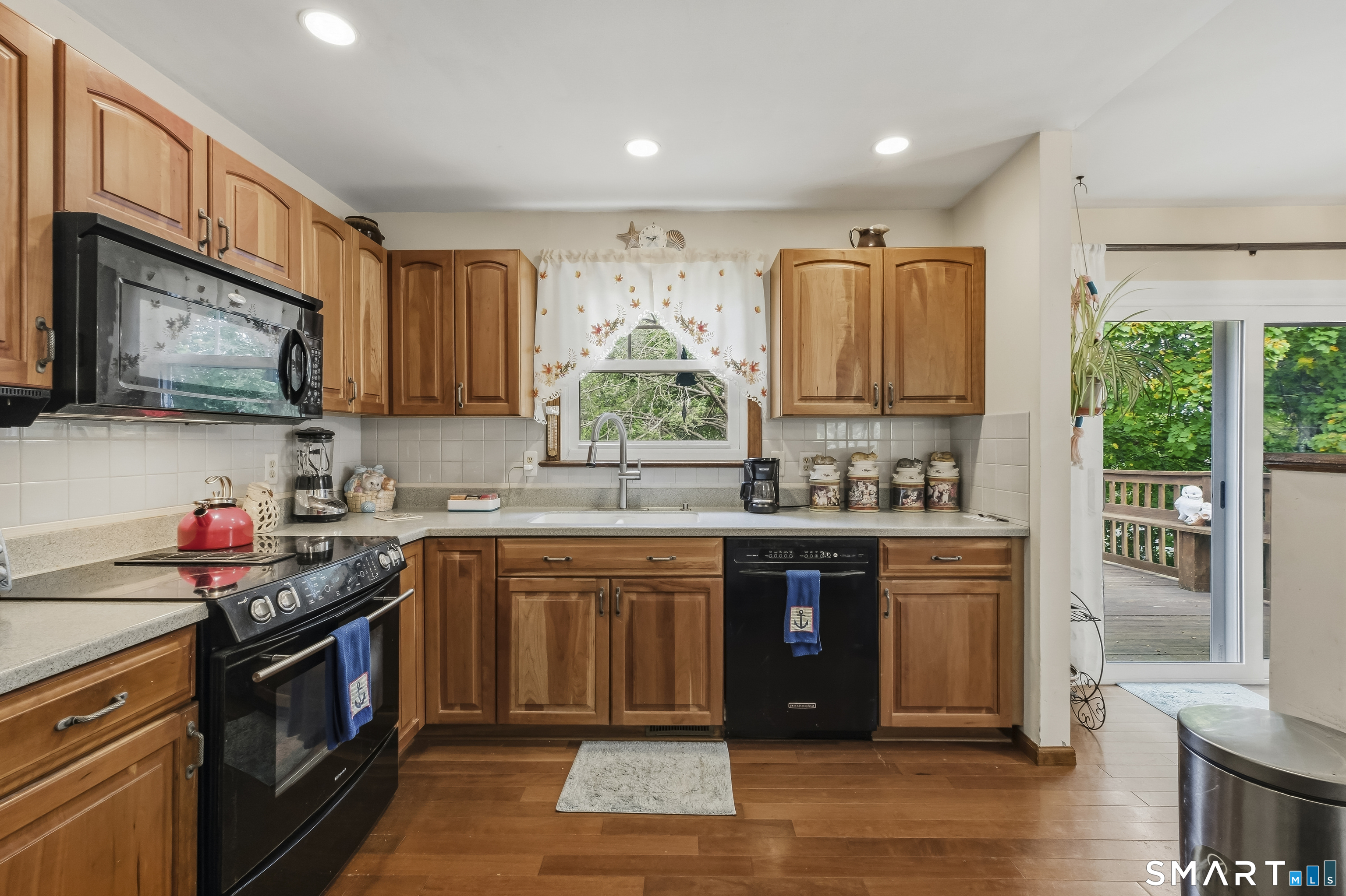 13 Ken Oaks Drive Danbury CT 06810