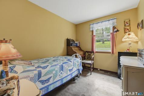 13 Ken Oaks Drive Danbury CT 06810