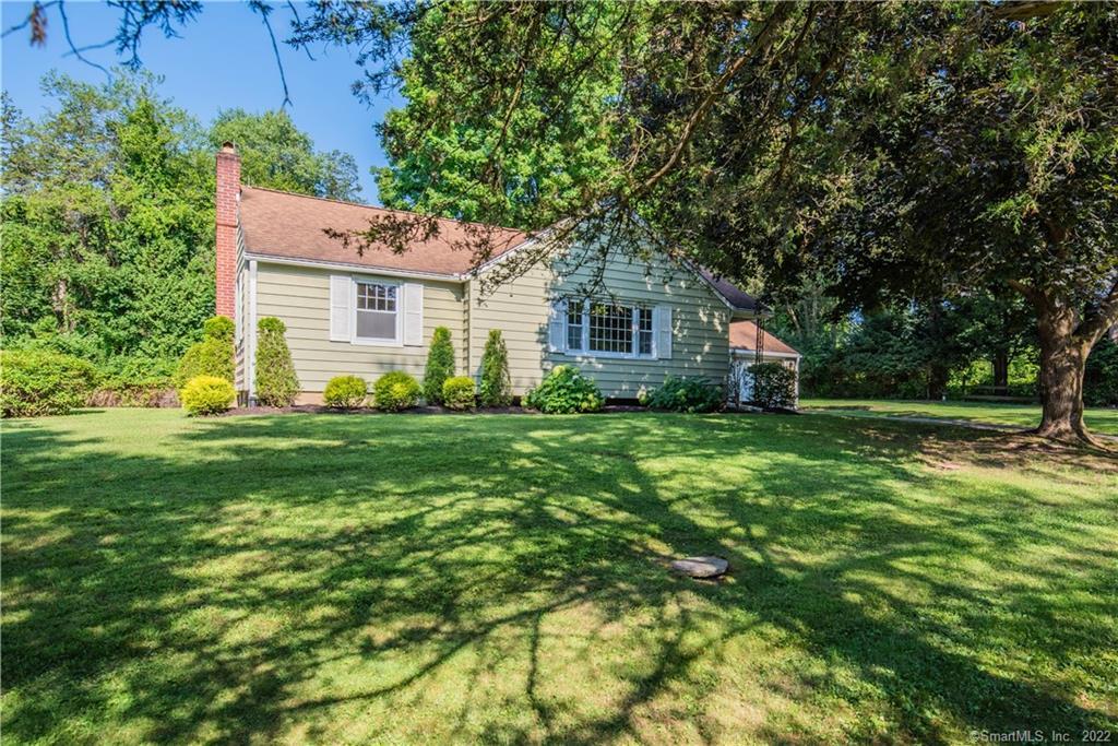 13 Glenwood Road New Milford CT 06776