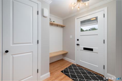 47 Flagg Road West Hartford CT 06117