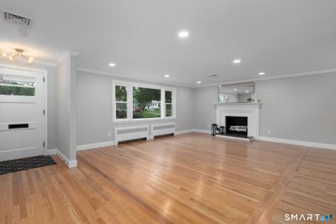 47 Flagg Road West Hartford CT 06117
